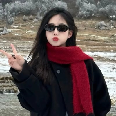 神秘女王蜂 海报